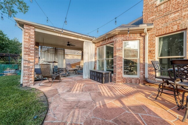 Building Photo - 8807 Stones Throw Ln