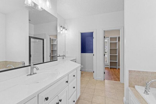 Building Photo - 307 Bellhaven Dr