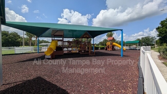 Building Photo - 25820 Crippen Dr