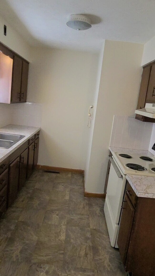 Building Photo - 319 Washington St