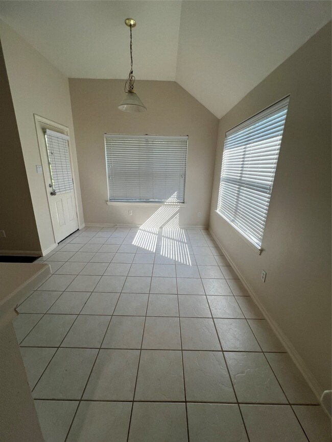 Building Photo - 18518 Dural Dr