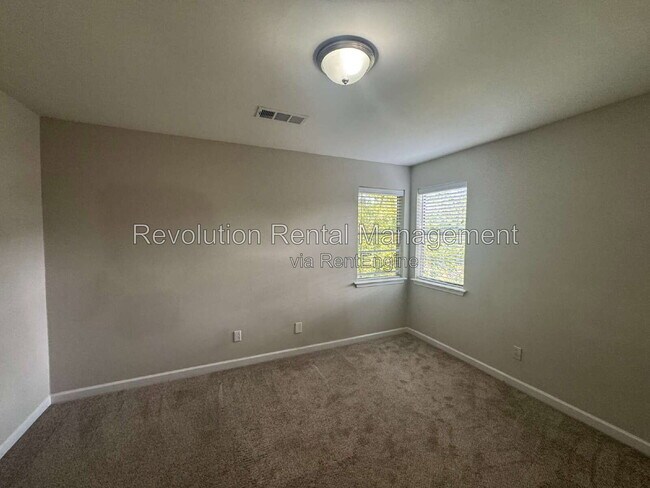Building Photo - 3843 N Fork Ct NW