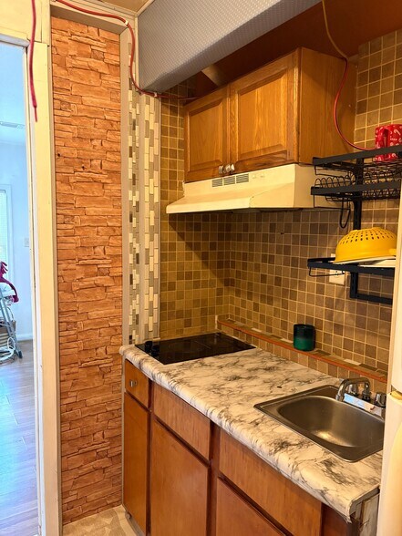 Building Photo - 3012 Dedi Ct