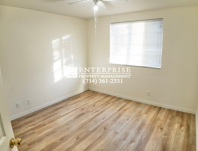 Building Photo - Spacious 4BD Home with Office & Yard | Top Schools