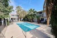 Building Photo - 1402 E Osborn Rd