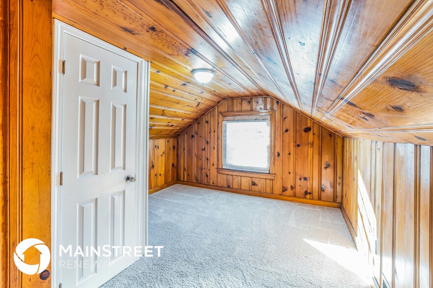 Building Photo - 931 Palatka Rd