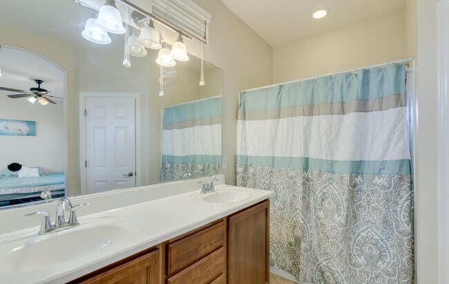 Building Photo - 14586 W Port Au Prince Ln