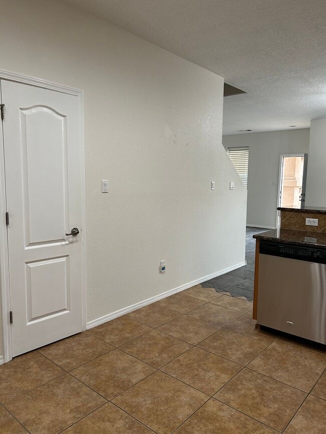 Building Photo - 4401 Santo Domingo St