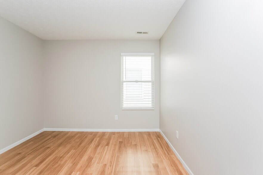 Building Photo - 4240 Shortleaf Ln