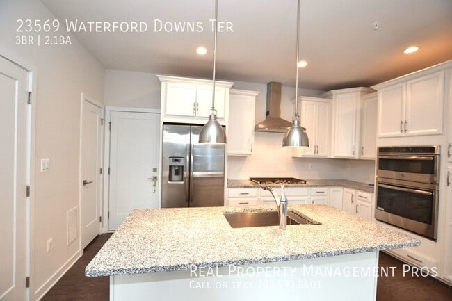 Building Photo - 23569 Waterford Downs Terrace