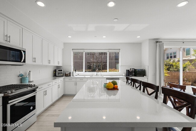 Building Photo - 122 Red Brick Dr