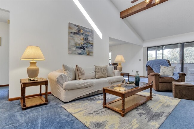 Living Room - 905 Mendoza Ln