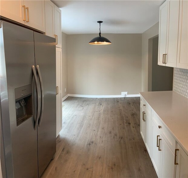 Building Photo - 203 Parkwood Dr