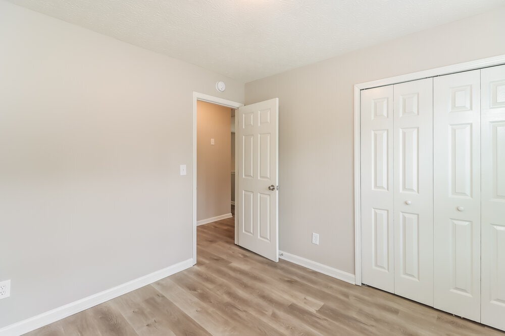 Building Photo - 10841 Paladin Dr