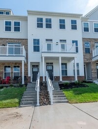 Building Photo - 713 Platinum Dr
