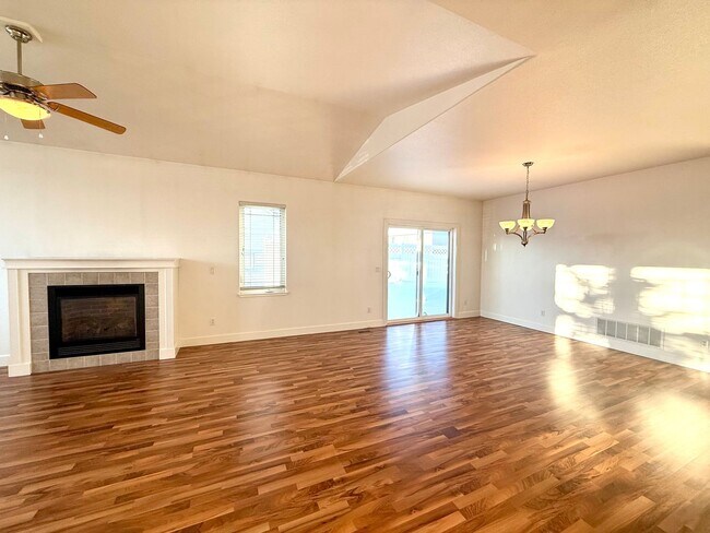 Building Photo - 55+ COMMUNITY HOME