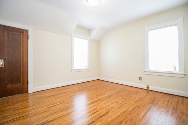 Building Photo - 306 E Northgate Pkwy