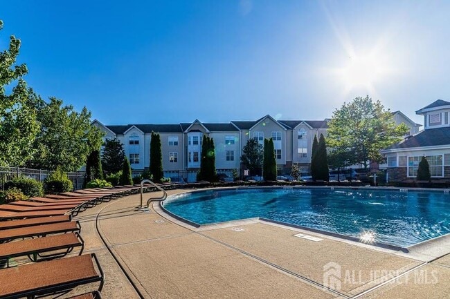 Building Photo - 430 Giordano Ave
