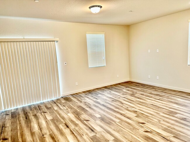 Building Photo - BRAND NEW 3/2 Century Home In Madera