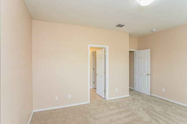 Building Photo - 6119 Briscoe Leaf