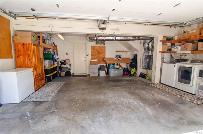 Building Photo - 24717 Sand Wedge Ln