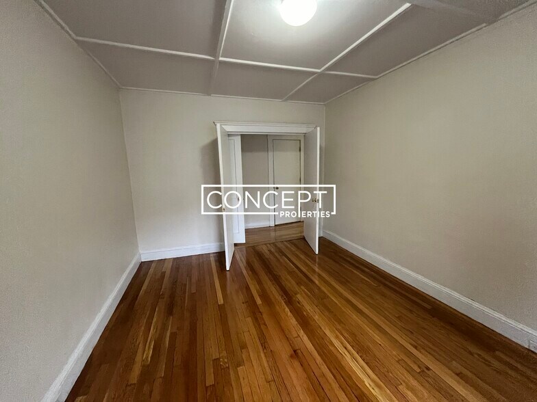 Building Photo - 1179 Boylston St