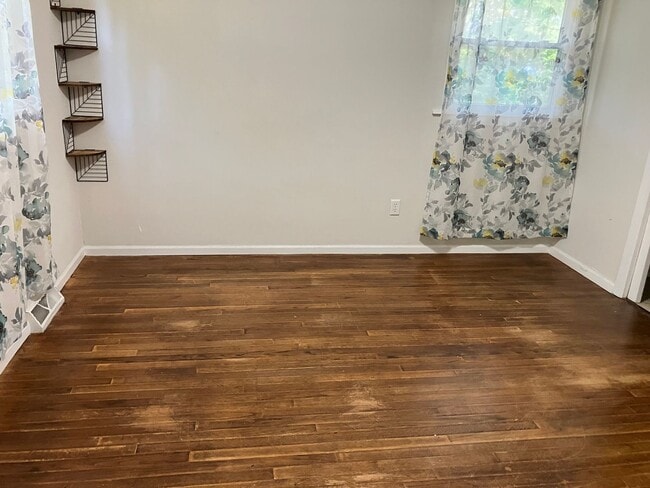 Building Photo - 3607 E Morningside Dr