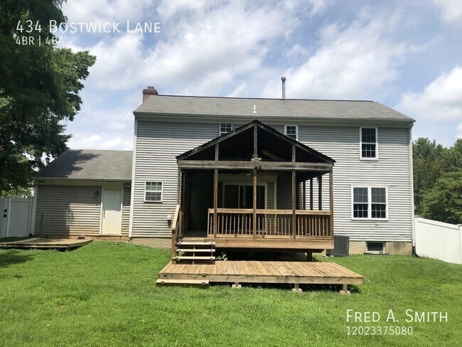 Building Photo - 434 Bostwick Ln