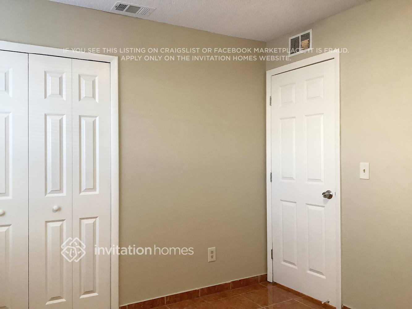 Building Photo - 814 Centerwood Ct