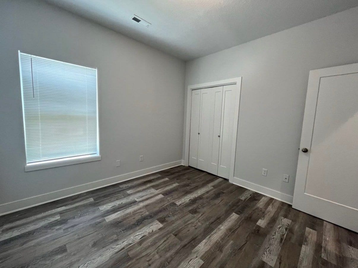 Building Photo - 5448 N Colburn Ct
