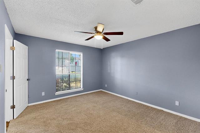 Building Photo - 1902 N Irving Heights Dr