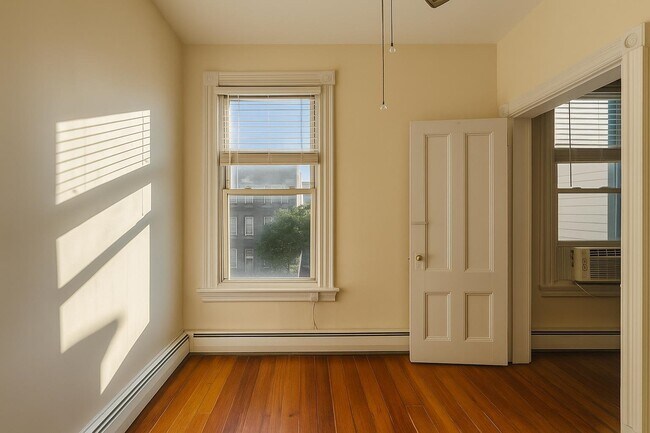 Building Photo - 41 Lincoln St