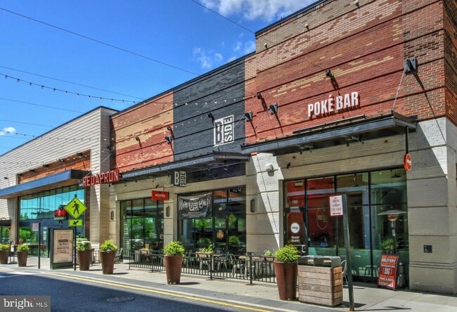 Building Photo - 2904 Kings Chapel Rd