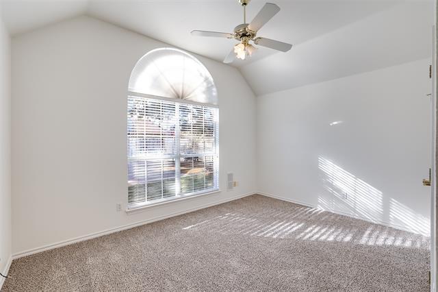 Building Photo - 5901 River Bend Dr