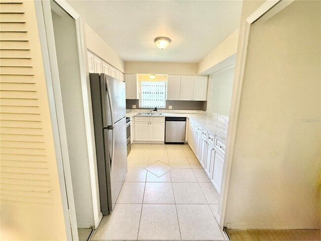 Building Photo - 2239 Margarita Ct