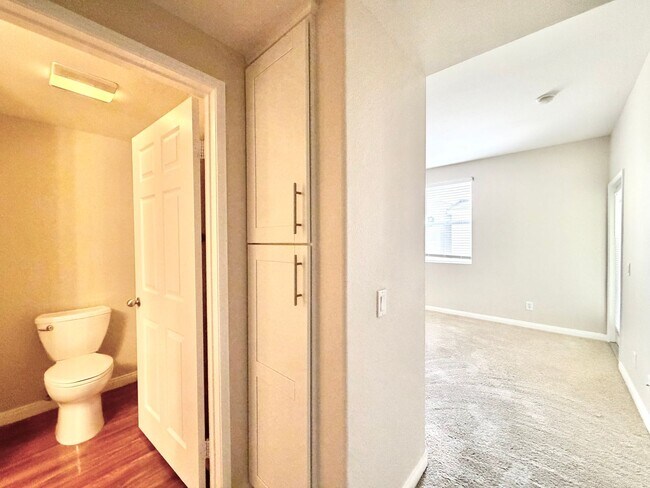 Building Photo - Stylish 2 Bedroom 2 Bathroom 1 Car Garage with Resort Style Amenities in Prime Temecula Location