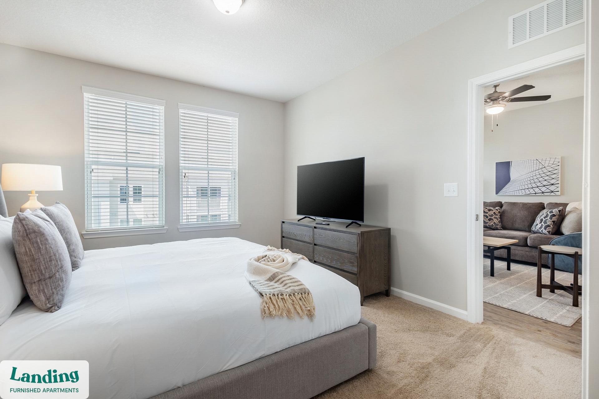 Building Photo - 2300 Tapestry Park Dr