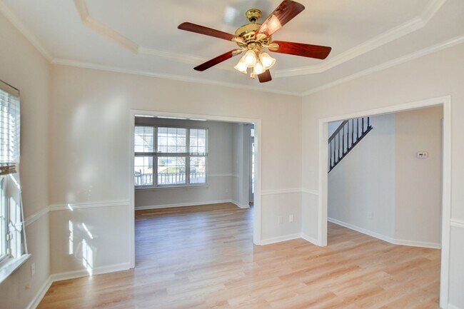 Building Photo - 2112 Seastone Trce