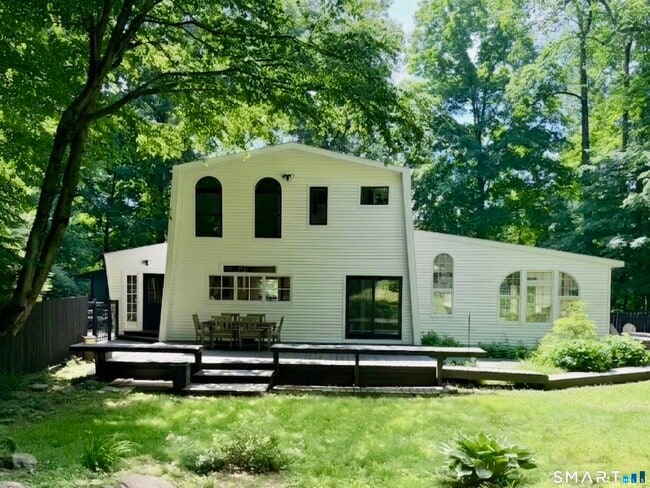 Building Photo - 237 Strobel Rd