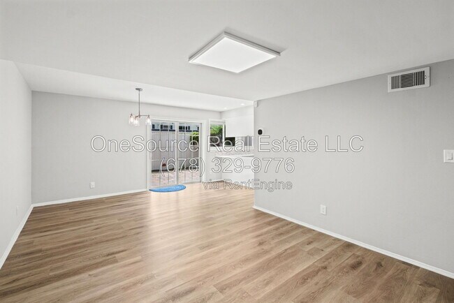 Building Photo - 7312 Cardigan Cir NE