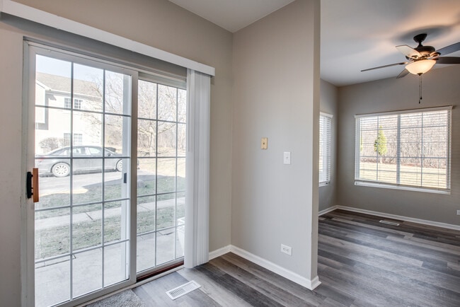 Building Photo - 89 Braxton Ln