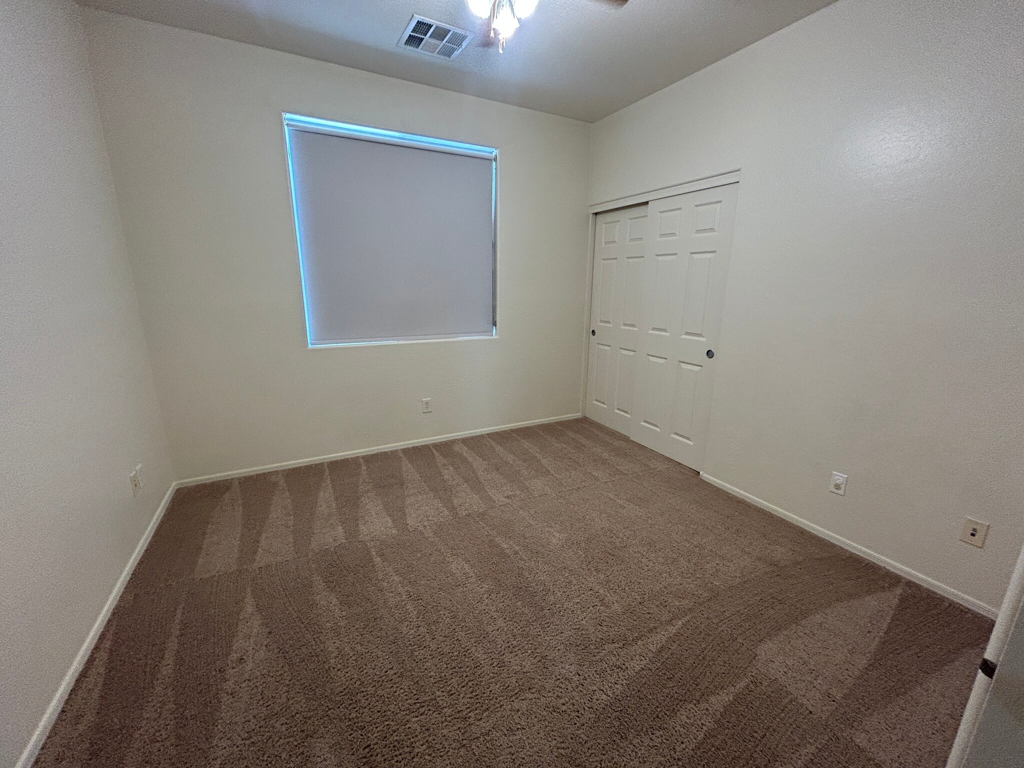 Building Photo - 3161 S Southwind Dr