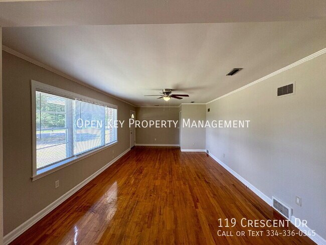 Building Photo - 119 Crescent Dr