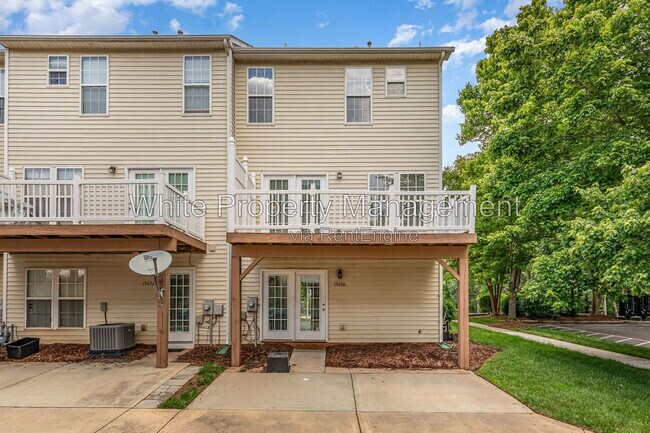 Building Photo - 15656 Marvin Rd
