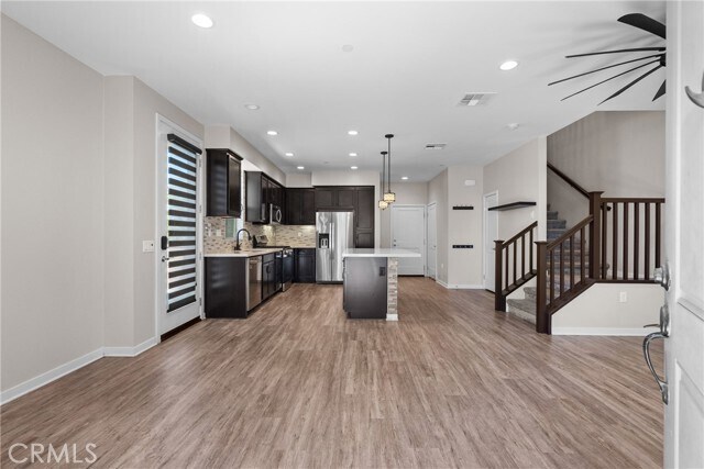Building Photo - 105 Red Brick Dr