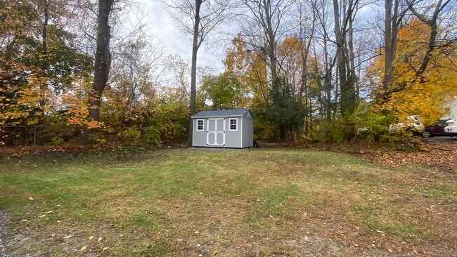 Building Photo - 66 New Litchfield St