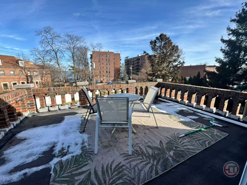 Building Photo - 1119 Stadium Ave