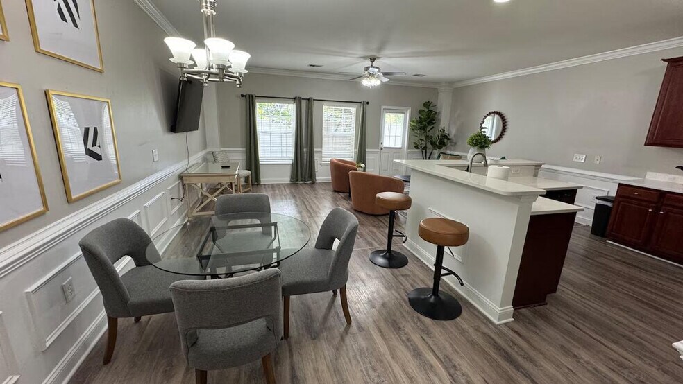 Building Photo - 135 Growden Ln