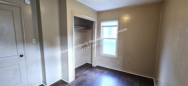 Building Photo - 76 2nd Ave