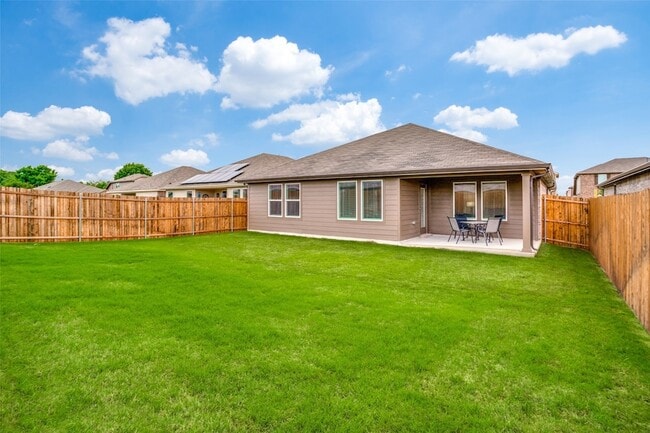 Building Photo - 4115 Mountain Dr